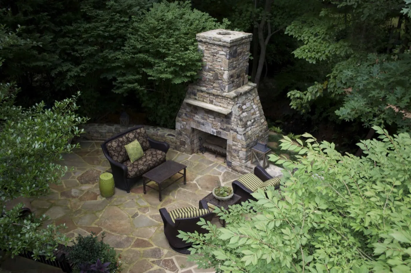 Outdoor fireplace orig